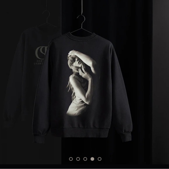 NEW Taylor Swift The Tortured Poets Department black crewneck - Picture 5 of 5